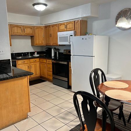 Lovely 1Bed,1Bath Condo With Free Parking Фресно Экстерьер фото